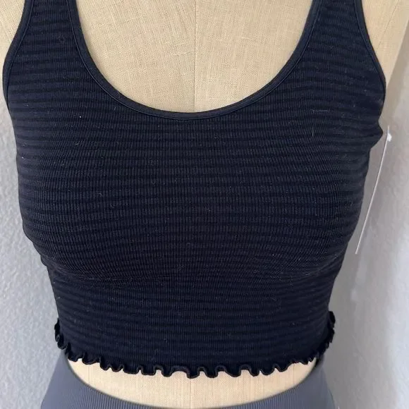 Spiritual Gangster Seamless Crop Tank Black Size M/L - Picture 3 of 8